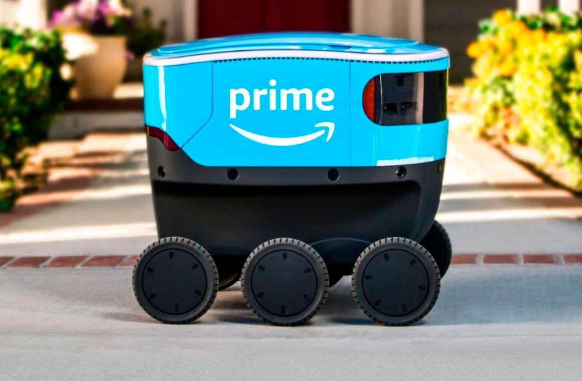 Amazon запустила доставку роботом курьером