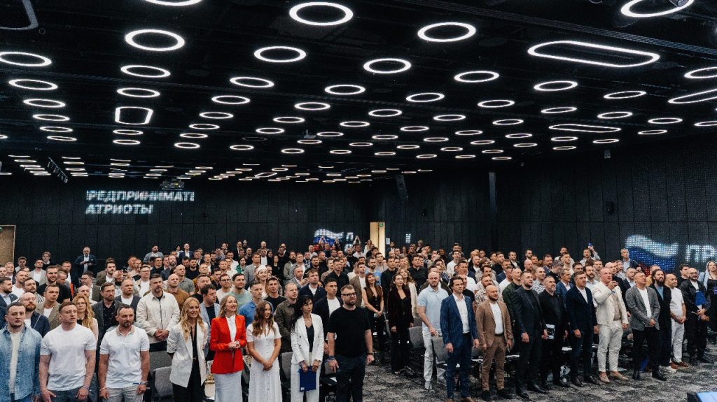 От стартапа к среде  как  Предприниматели Патриоты  выстраивают сообщество с нуля